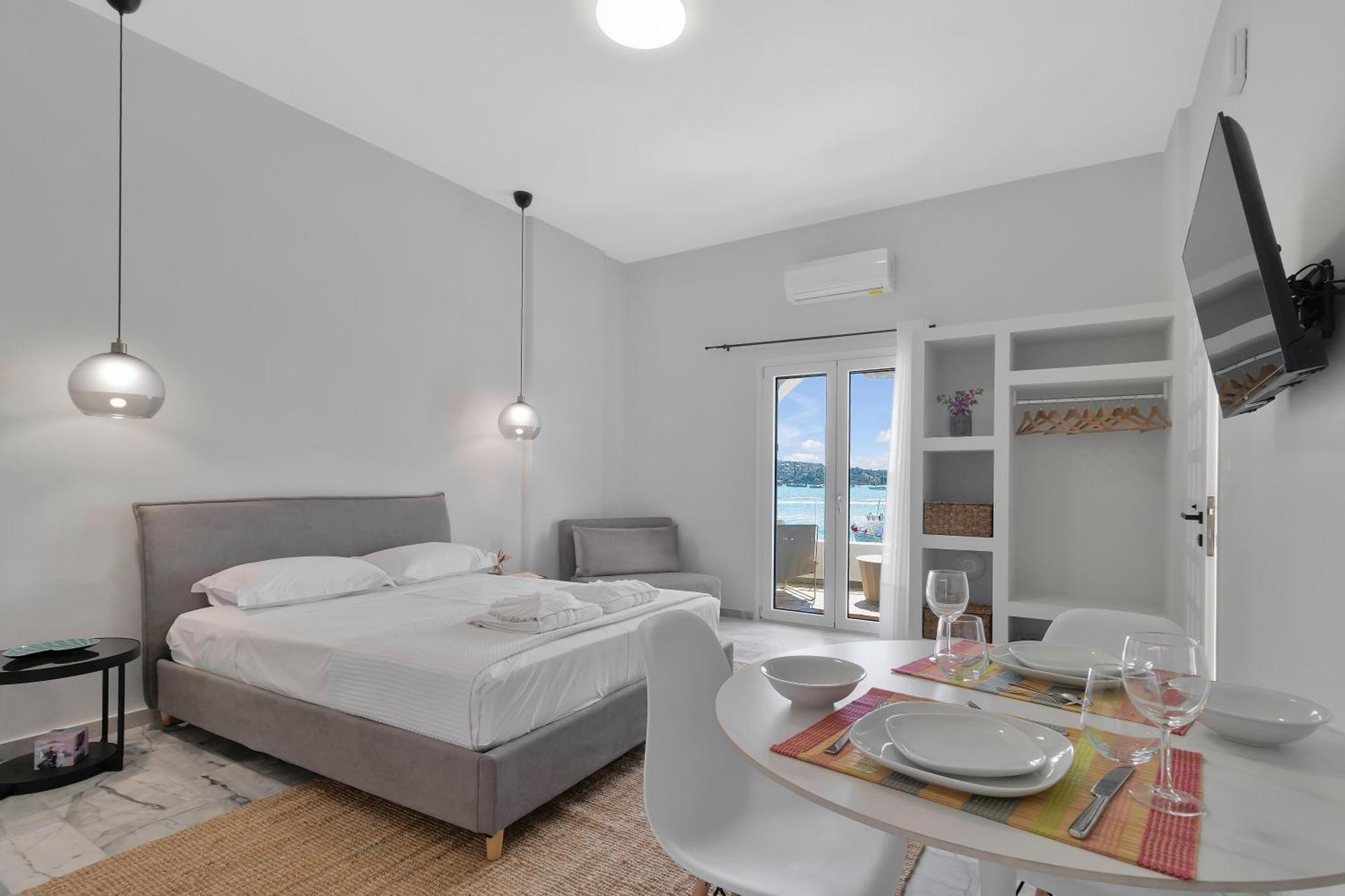 Kavouraki Apartment & Studio Porto Heli Luaran gambar