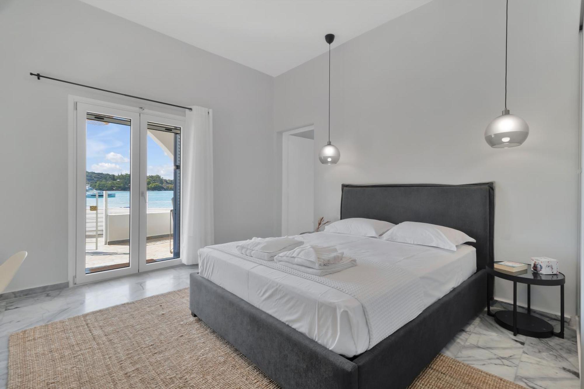 Kavouraki Apartment & Studio Porto Heli Luaran gambar